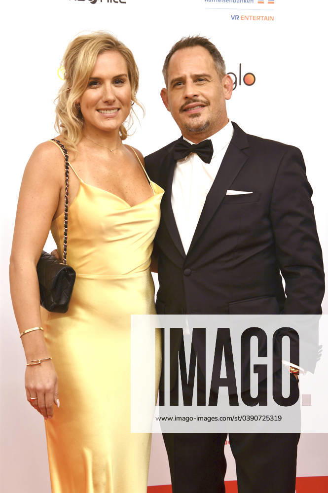 Moritz Bleibtreu with wife Saskia Bleibtreu at the 48 German Film Ball 2024 at the Hotel Bayerischer Hof Munich, 20 01 2024 Foto:xB.xInsingerx xFuturexImagex filmball_4204