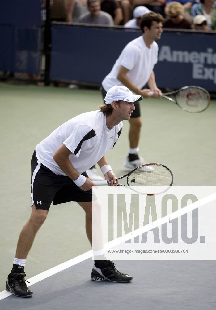 Christopher Kas (li.) und Philipp Petzschner (beide Deutschland) Tennis Herren US Open 2008, Grand Slam, ATP Tour Gruppe Flushing Meadow New York, NY N Y Konzentration,