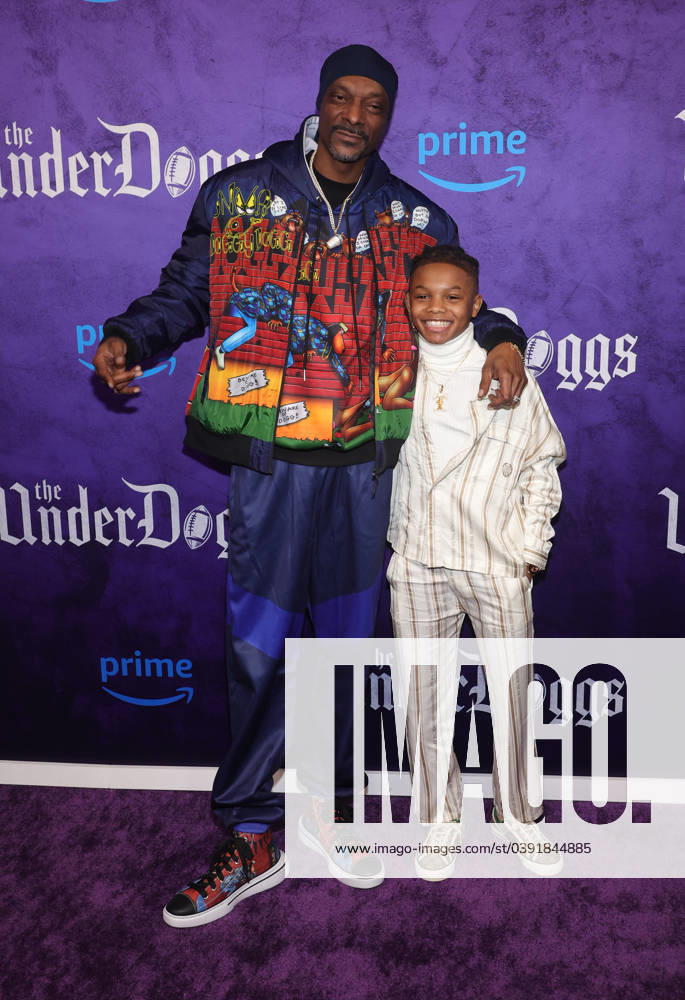 Bilder des Jahres 2024, Entertainment 01 Januar Entertainment Themen der Woche KW04 Los Angeles World Premiere Of Prime Video s The Underdoggs at Culver Theatre Featuring: Snoop Lion, Snoop Dogg, Jonigan Booth Where: Culver City, California, United States When: 23 Jan 2024 Credit: Faye s Vision Cover Images . NOT FOR USE BY NEWSPAPERS BASED IN THE UK.