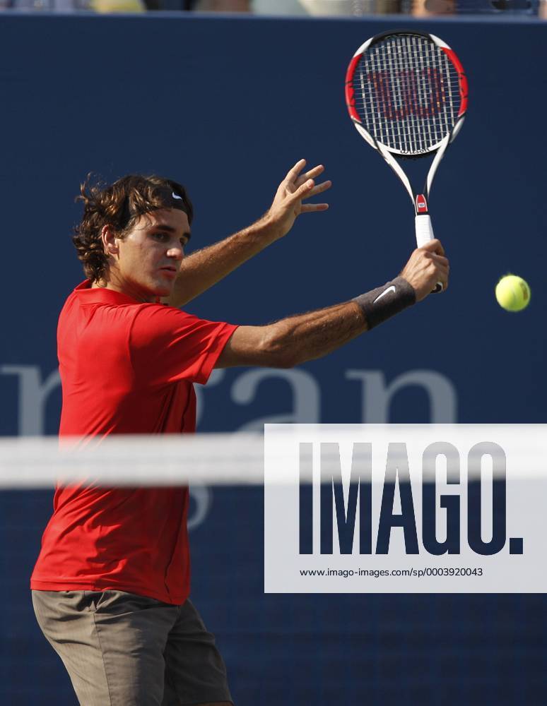 Roger Federer (Schweiz) Tennis Herren US Open 2008, Grand Slam, ATP Tour Einzelbild Flushing Meadow New York, NY N Y Dynamik,