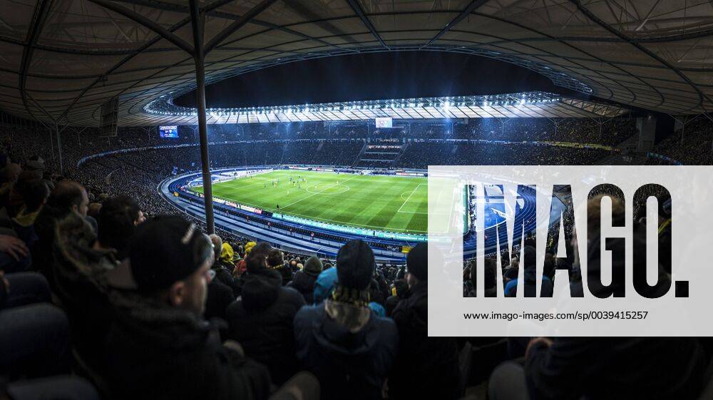 Panorama photo of the Olympic Stadium at the game Hertha BSC Berlin vs. Borussia Dortmund in Berlin 16 03 2019 Berlin Germany