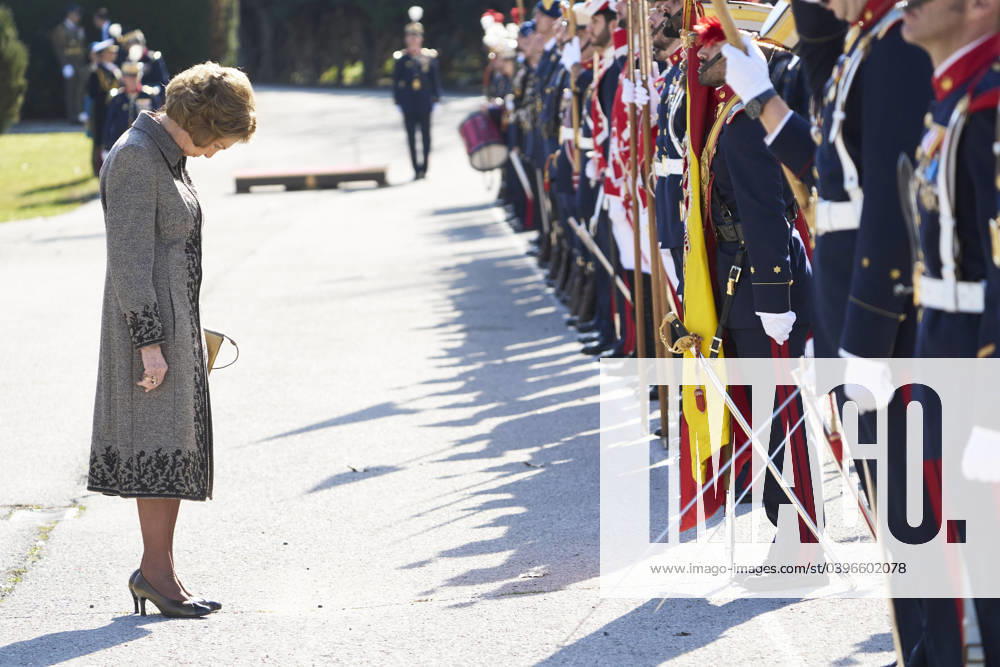 Madrid Queen Sofia attend the act of the oath or promise before the flag of Spain at the barracks of the royal guard at El Pardo palace in Madrid. No Spain PPE Thorton El Pardo Spain