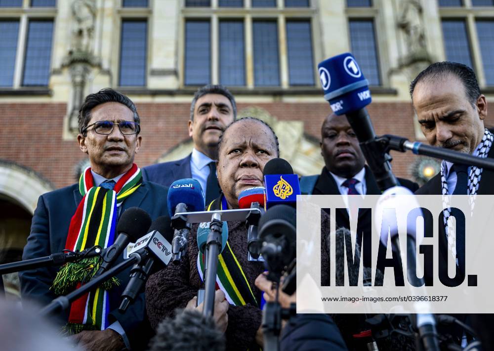 THE HAGUE - South African Foreign Minister Naledi Pandor speaks to the international press following a ruling by the International Court of Justice (ICJ) on a request from South Africa for emergency measures for Gaza. Earlier this month, the court heard the genocide case against Israel, brought by South Africa. The entire case can take years to complete. ANP REMKO DE WAAL netherlands out - belgium out