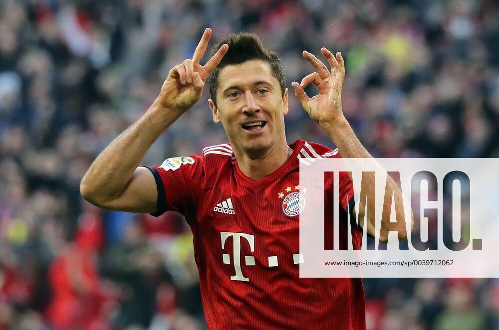 FC Bayern Borussia Dortmund Robert Lewandowski Munich Bavaria Germany Allianz Arena