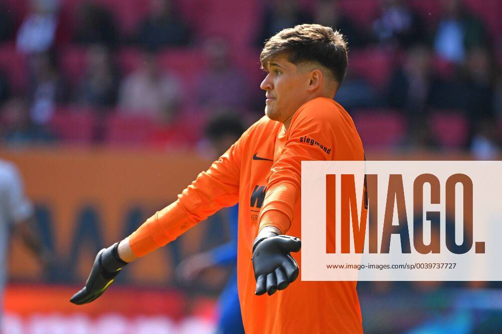 Gregor KOBEL Goalkeeper Augsburg disappointment frustration disappointed frustrated defeated action single picture cut single motif half figure football 1 Bundesliga 28 matchday matchday28 FC Augsburg A TSG 1899 Hoffenheim am 07 04 2019 in Augsburg Germany WWK A R E N A
