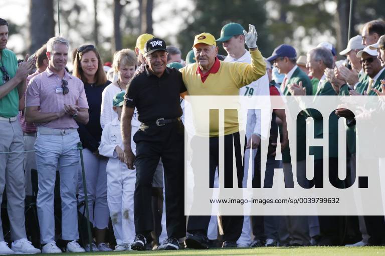 Jack Nicklaus and Gary Player arrive for the Ceremonial Tee Shot at the 2019 Masters Tournament in Augusta before the first round at the 2019 Masters Tournament at Augusta National Golf Club in Augusta, Georgia, on April 11, 2019. AUG20190411104 JOHNxANGELILLO