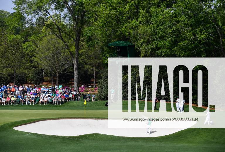 Hideki Matsuyama hits from a bunker on the fourth hole during the first round of the Masters Tournament at Augusta National Golf Club in Augusta, Georgia, on April 11, 2019. AUG20190411326 KEVINxDIETSCH
