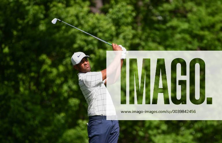 Tony Finau hits on the 11th fairway during the third round of the Masters Tournament at Augusta National Golf Club in Augusta, Georgia, on April 13, 2019. AUG20190413316 KEVINxDIETSCH