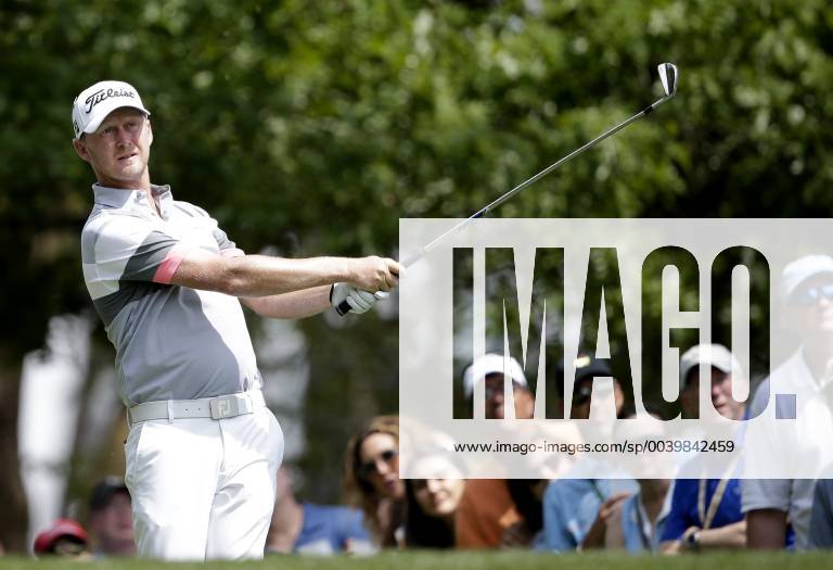 Justin Harding of South Africa hits a tee shot on the 4th hole in the third round at the 2019 Masters Tournament at Augusta National Golf Club in Augusta, Georgia, on April 13, 2019. AUG20190413904 JOHNxANGELILLO