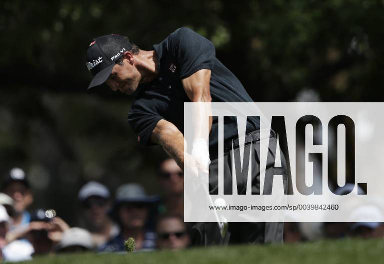 Adam Scott of Australia hits a tee shot on the 4th hole in the third round at the 2019 Masters Tournament at Augusta National Golf Club in Augusta, Georgia, on April 13, 2019. AUG20190413905 JOHNxANGELILLO