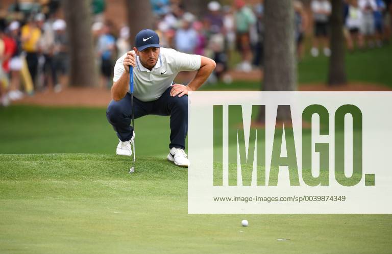 Francesco Molinari lines up a putt on the 7th green during the final round of the Masters Tournament at Augusta National Golf Club in Augusta, Georgia, on April 14, 2019. AUG20190414347 KEVINxDIETSCH