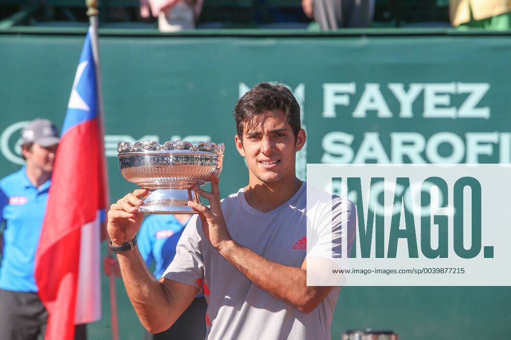 HOUSTON, TX - APRIL 14: Christian Garin (CHI) poses with the trophy after winning the U.S. Men s Clay Court Championship singles final on April 14, 2019 at River Oaks Country Club in Houston, TX. (Photo by George Walker Icon Sportswire) TENNIS: APR 14 US Men s Clay Court Championship Icon19041428