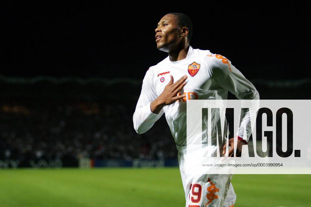 Julio Baptista (AS Rom) - Torjubel - (pan28162) Fußball EC 1 Herren Champions League 2008 2009, Roma Einzelbild Bordeaux Freude,