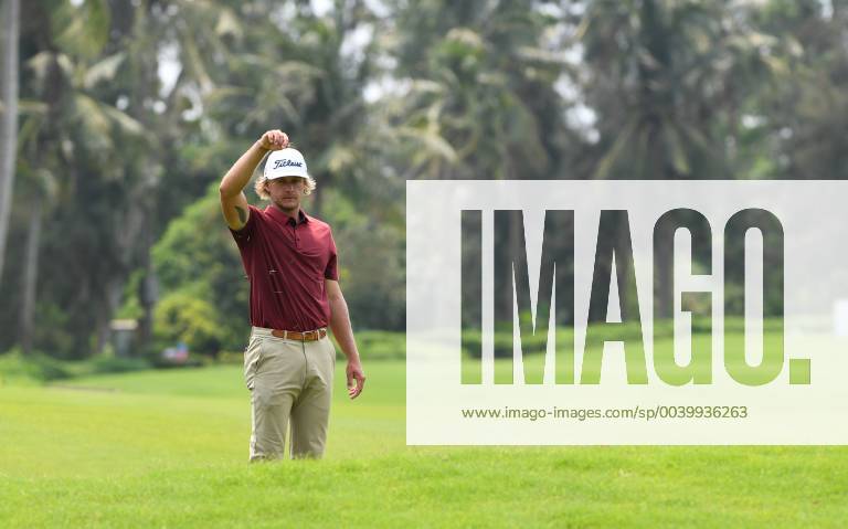 (190420) -- BOAO, April 20, 2019 (Xinhua) -- Maverick Antcliff of Australia competes on the 5th hole during the third round of the Boao Open in Boao, south China s Hainan Province, on April 20, 2019. The 2019 China Tour s Boao Open is held from April 15 to 21. (Xinhua Yang Guanyu) (SP)CHINA-BOAO-GOLF-CHINA TOUR-BOAO OPEN (CN)