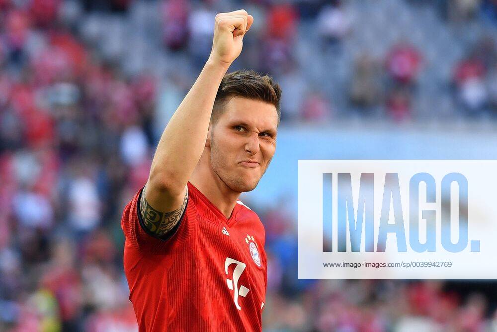 Final Jubilation Niklas SUELE Bayern Muenchen Jubilation Joy Enthusiasm Action Single picture cut single motif Half figure Half figure Football 1 Bundesliga 30 Matchday FC Bayern Muenchen M SV Werder Bremen HB on 20 04 2019 in Munich A L L I A N Z A R E N A DFL REGULATIONS PROHIBIT ANY USE OF PHOTOGRAPHS AS IMAGE SEQUENCES AND OR QUASI VIDEO