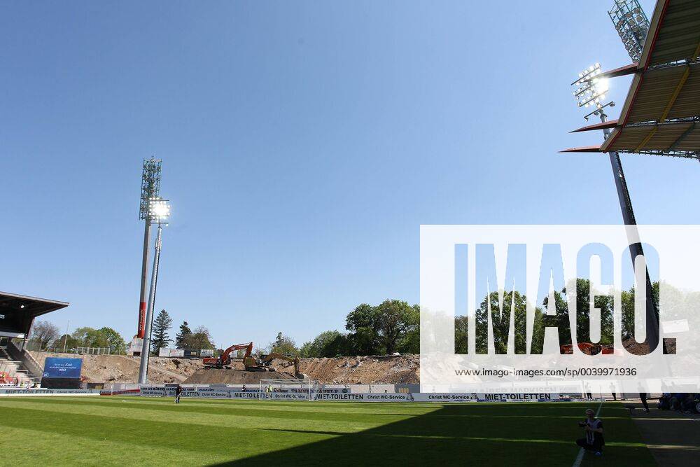 Karlsruher SC SV Meppen Germany Karlsruhe 20 04 2019 Soccer 3 League Season 2018 2019 34 Matchday Karlsruher SC SV Meppen Construction Site former South Stand Wildparkstadion Karlsruhe