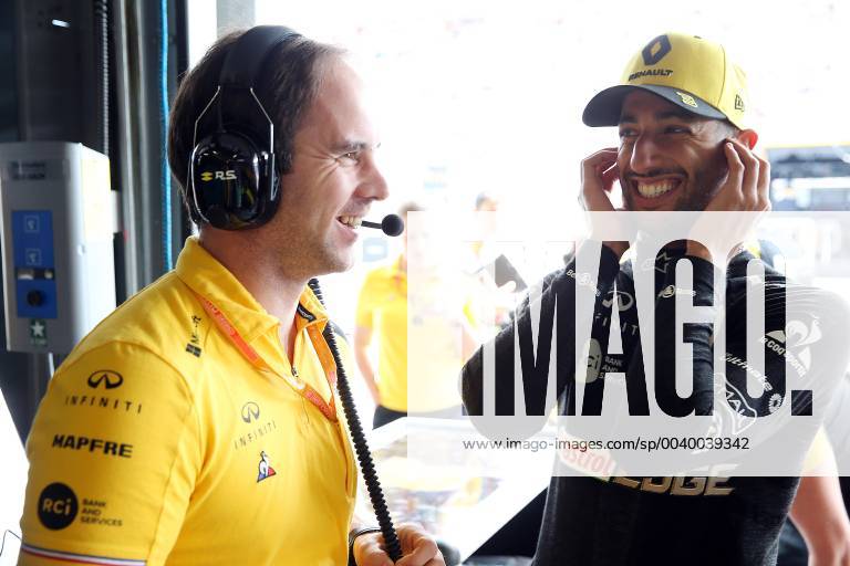Photo4 LaPresse 26 04 2019 Baku, Azerbaijan Grand Prix Formula One Azerbaijan 2019 In the pic: Daniel Ricciardo (AUS) Renault Sport F1 Team RS19