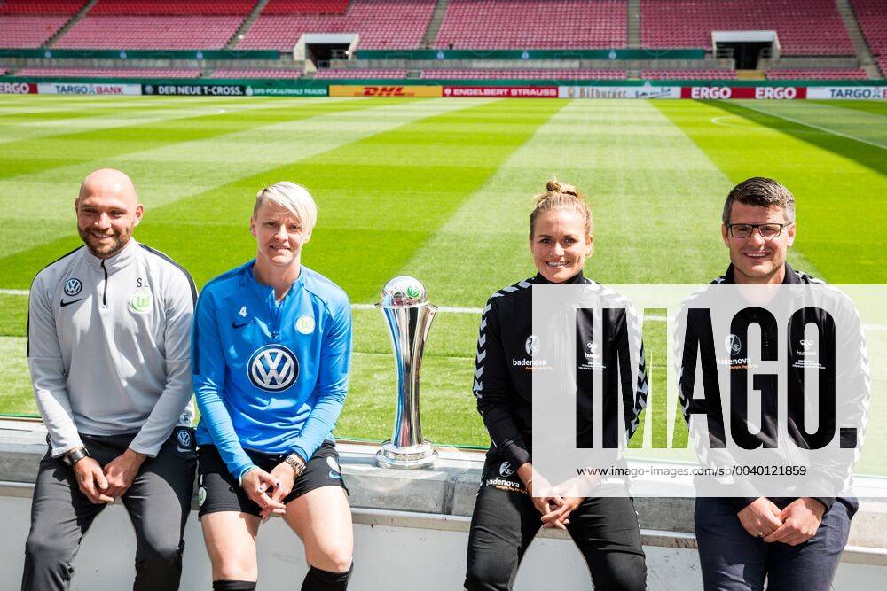DFB Cup Final Women Press Conference VfL Wolfsburg SC Freiburg 30 04 2019 Stephan Lerch Coach VfL Wolfsburg Nilla Fischer 4 VfL Wolfsburg Clara Schoene 27 SC Freiburg Jens Scheuer Trainer SC Freiburg DFB Cup Final Women Press Conference VfL Wolfsburg SC Freiburg Cologne Rheinenergiestadion DFL REGULATIONS PROHIBIT ANY USE OF PHOTOGRAPHS AS IMAGE SEQUENCES AND OR QUASI VIDEO