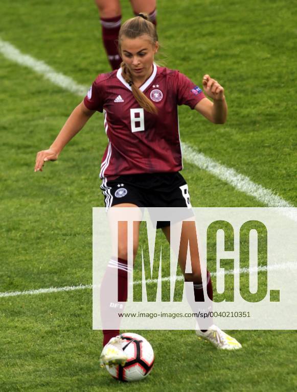 Albena(Bulgaria) England-Germany UEFA U17 U 17 Under 17 European Championship EM Europameisterschaft women s football Marleen Rohde Germany :