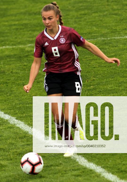 Albena(Bulgaria) England-Germany UEFA U17 U 17 Under 17 European Championship EM Europameisterschaft women s football Marleen Rohde Germany :