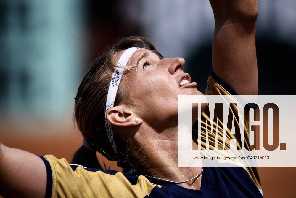 GRAF Steffi Stefanie GER Winner Womens Final against HINGIS Martina Tennis Roland Garros Grand Slam 1999 in Paris on 05 June 1999 in Paris
