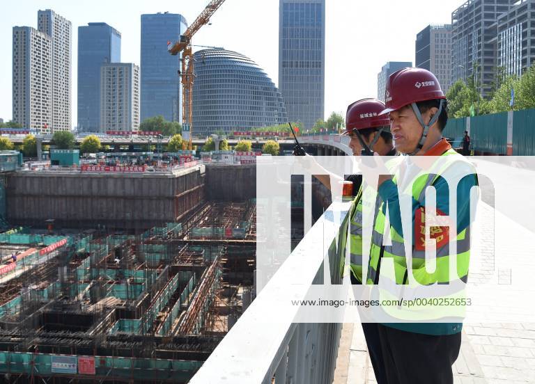 (190510) -- BEIJING, May 10, 2019 (Xinhua) -- Photo taken on May 9, 2019 shows the construction site of the Winter Olympic Village of the 2022 Winter Olympic Games Olympische Spiele Olympia OS in Beijing, China. According to an exclusive interview on Thursday with Xu Zhijun, deputy secretary of the Beijing Organizing Committee for the 2022 Olympic and Paralympic Winter games Winterspiele Spiele Summer games the preparation work is so far going smoothly in terms of many aspects such as infrastructure construction projects, as there are 1000 days left until the 2022 Beijing Winter Olympics begin. (Xinhua Ren Chao) (SP)CHINA-BEIJING-BEJING 2022 OLYMPIC GAMES-VENEUS-CONSTRUCTION SITE (CN)
