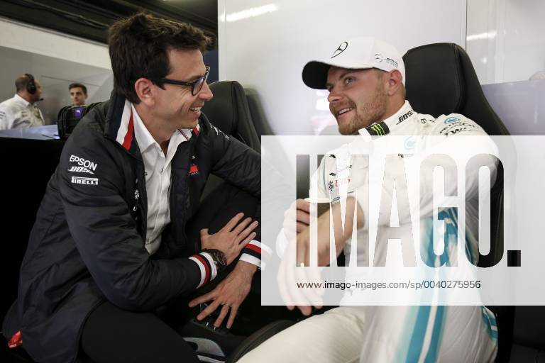 Motorsports: FIA Formula One World Championship WM Weltmeisterschaft 2019, Grand Prix of Spain, Toto Wolff (AUT, Mercedes AMG Petronas Motorsport), 77 Valtteri Bottas (FIN, Mercedes AMG Petronas Motorsport), Barcelona Spain