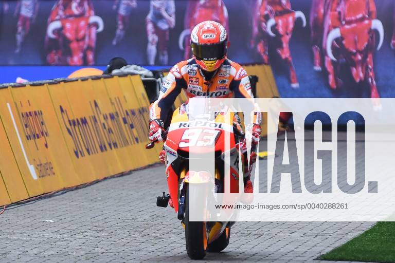 World Champion Marc Marquez ESP Honda Repsol Honda Team Red Bull Leipzig FC Bayern Muenchen Bundesliga 11 05 2019 DFL REGULATIONS PROHIBIT ANY USE OF PHOTOGRAPHS AS IMAGE SEQUENCES AND OR QUASI VIDEO Leipzig Sachsen Deutschland