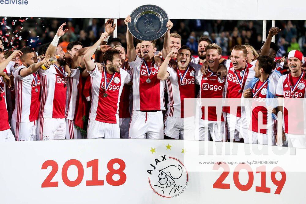 KW20 DOETINCHEM, 15-05-2019 Stadium de Vijverberg, Season 2018 2019 , Dutch Eredivisie Football. Ajax has won the dutch eredivisie and are champions and receive the shield de Graafschap - Ajax x3406345x