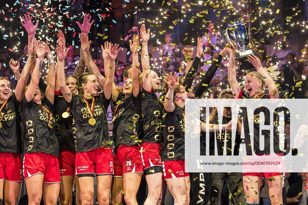 Ludwigsburg, Germany 18 May 2019 HBF 18 19 SG BBM Bietigheim vs Frisch Auf Goeppingen German Champion 2019, the team of Bietigheim Ludwigsburg MHP Arena Baden Württemberg Germany