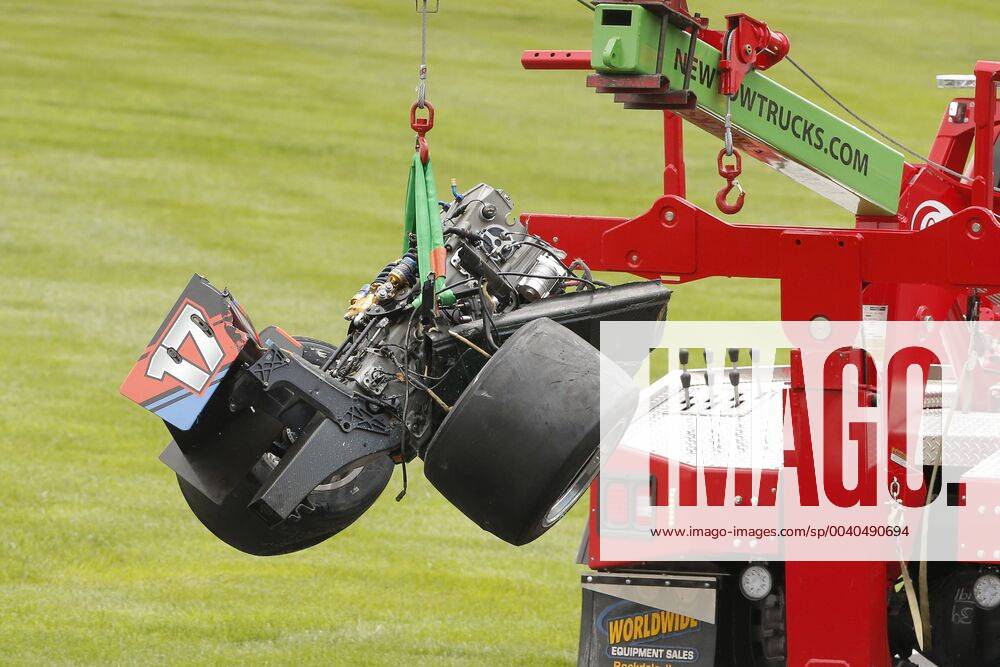 KW21 INDIANAPOLIS, IN - MAY 24: The back end and engine of the car driven by Chris Windom (17) rides back to the garage after a crash in the fourth turn during the running of the Indy Lights Freedom 100 IndyCar, Indy Car, IRL, USA auto race at Indianapolis Motor Speedway, Friday, May 24, 2019, in Indianapolis. (Photo by Jeffrey Brown Icon Sportswire) AUTO: MAY 24 IndyCar Series - 103rd Indianapolis 500 Icon19052002500