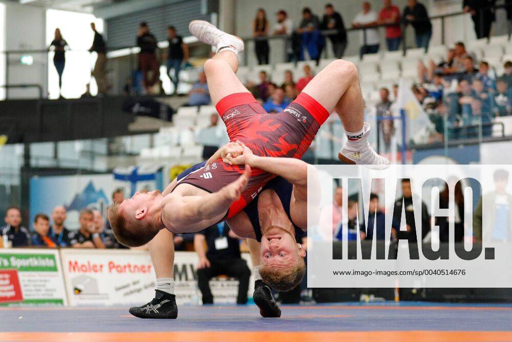 German Championships in Wrestling 2019 Kaufbeuren, Germany 25 May 2019 German Championships in Greek-Roman Style 67kg Andrej Ginc red RSV Frankfurt Oder vs Witalis Lazovski blue SV Burghausen