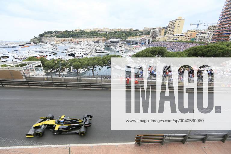 View from Avenue d Ostende to Port Hercule and the race track, Formula 1 Grand Prix, Principality of Monaco, Cote d Azur Mediterranean Sea