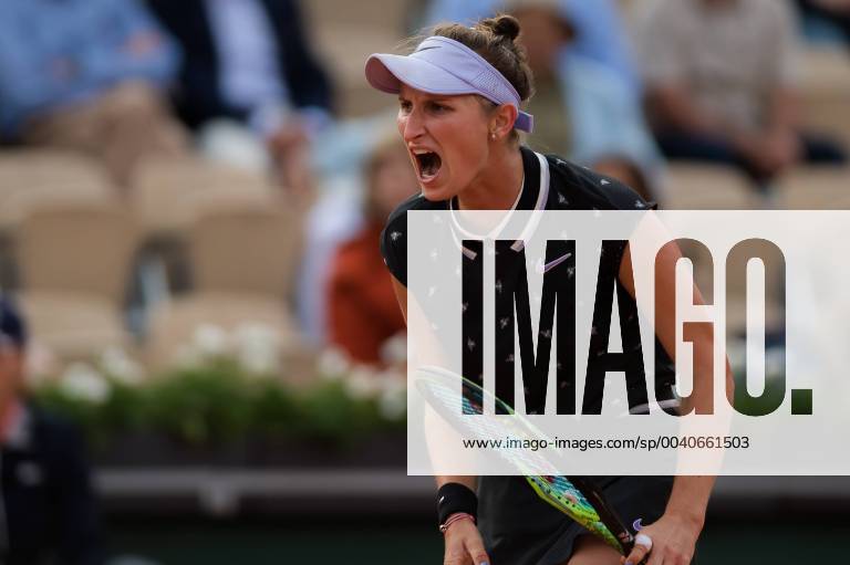 Paris, FRANCE - Marketa Vondrousova of the Czech Republic in action during her quarter-final match at the 2019 Roland Garros Grand Slam tennis tournament 2019, Tennis, Paris, Roland Garros, France, Jun 4 - ZUMAa181 20190604_zaa_a181_240