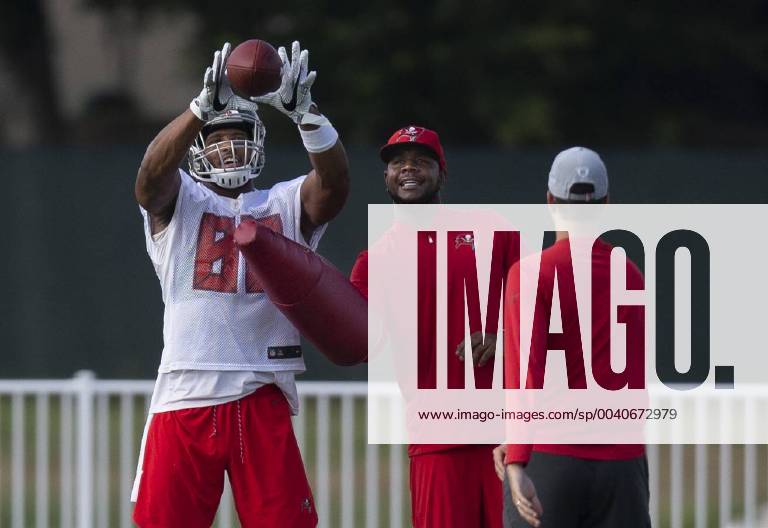 Tampa, Florida, U.S. - Tampa Bay Buccaneers tight end O.J. Howard (80) works to make a catch in traffic during drills while on the field during mandatory mini-camp on June 5, 2019 at the AdventHealth Training Center in Tampa, Florida. Tampa U.S. - ZUMAbad_ 20190605_mda_s70_223