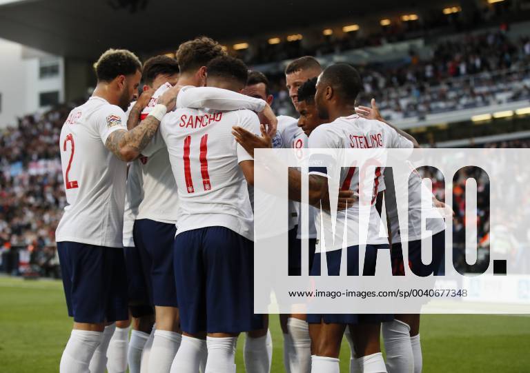 Raheem Sterling of England gives instructions as they celebrate the first goal during the UEFA Nations League match at D. Afonso Henriques Stadium, Guimaraes. Picture date: 6th June 2019. Picture credit should read: David Klein Sportimage . SPI-0093-0060