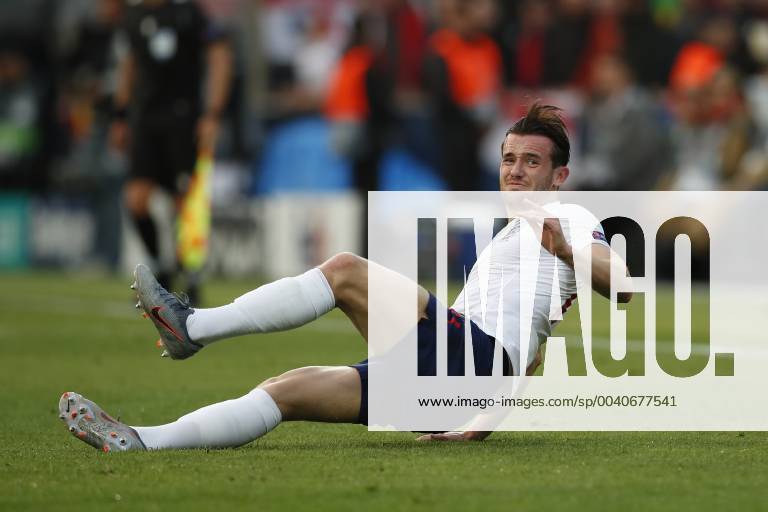 Ben Chilwell of England looks in distress as he crashes to the ground during the UEFA Nations League match at D. Afonso Henriques Stadium, Guimaraes. Picture date: 6th June 2019. Picture credit should read: David Klein Sportimage . SPI-0093-0070