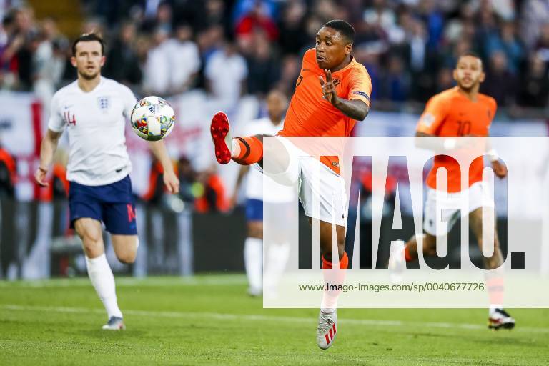 GUIMARAES, 06-06-2019, Estadio D. Afonso Henriques , UEFA Nations League Semi Final. Netherlands player Steven Bergwijn during the game Netherlands - England Netherlands - England x3610809x