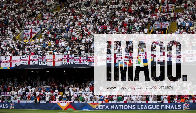 9th June 2019, St& xe1;dio D Afonso Henriques, Porto, Portugal; UEFA Nations League Football 3rd placed final, England versus Switzerland; The massed fans of England supporting their team ActionPlus12142538 NikolaxKrstic
