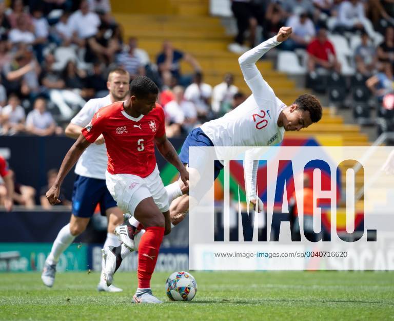 Guimaraes, Portugal, 09 06 2019, UEFA Nations League, Match for 3rd place, Switzerland England, Manuel Akanji CHE and Dele Alli ENG in the duel Defodi 01053043023 Defodi-053 DF???L REGULATIONS PROHIBIT ANY USE OF PHOTOGRAPHS AS IMAGE SEQUENCES AND OR QUASI-VIDEO.