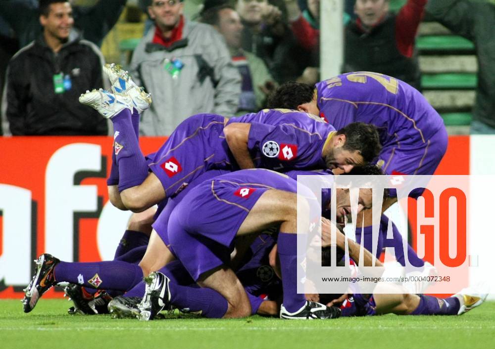 Torjubel AC Florenz - Fußball EC 1 Herren Champions League 2008 2009, ACF Fiorentina, Vdig Gruppe Florenz Begeisterung, Freude,