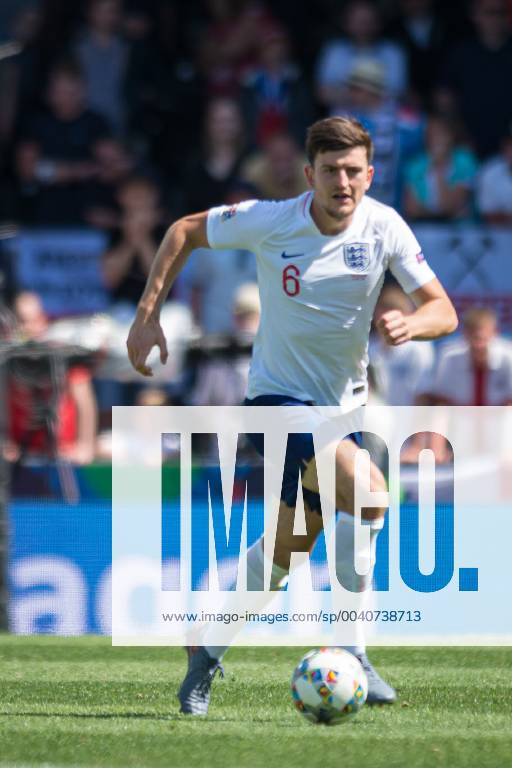 Guimaraes, Portugal, 09 06 2019, UEFA Nations League, 3rd place, Switzerland England, Harry Maguire England controls the ball Defodi 09 531 002636 Defodi-531