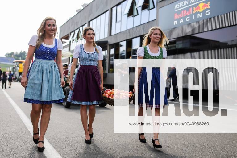 FORMULA 1 - GP of Austria 2019 SPIELBERG,AUSTRIA,27.JUN.19 - MOTORSPORTS, FORMULA 1 - Grand Prix of Austria, Red Bull Ring, preview. Image shows the Formula Unas and the Red Bull Energy Station. GEPAxpictures xDanielxGoetzhaber
