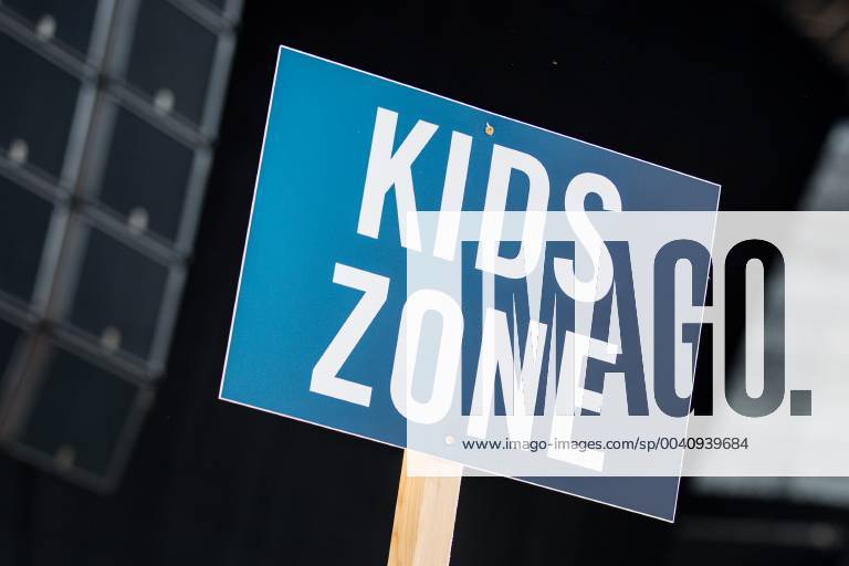 FORMULA 1 - GP of Austria 2019 SPIELBERG,AUSTRIA,27.JUN.19 - MOTORSPORTS, FORMULA 1 - Grand Prix of Austria, Red Bull Ring, preview. Image shows a sign. GEPAxpictures Klansek