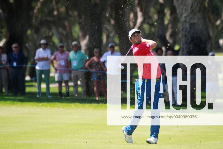John Rham from Spain sends the ball to the green at hole 2 during the third round of the Andalucia Masters golf tounament held in San Roque, Cadiz, Spain, 29 June 2019. Andalucia Masters Golf tournament !ACHTUNG: NUR REDAKTIONELLE NUTZUNG!