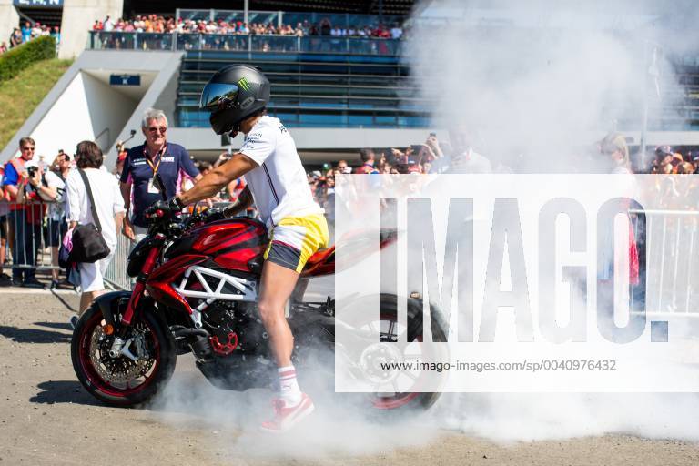 FORMULA 1 - GP of Austria 2019 SPIELBERG,AUSTRIA,30.JUN.19 - MOTORSPORTS, FORMULA 1 - Grand Prix of Austria, Red Bull Ring. Image shows Lewis Hamilton (GBR Mercedes). GEPAxpictures Klansek