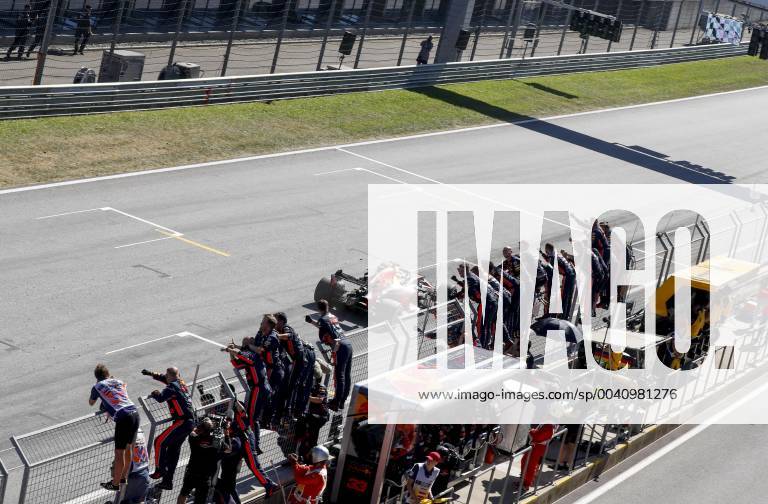 Motorsports: FIA Formula One World Championship, WM, Weltmeisterschaft 2019, Grand Prix of Austria, 33 Max Verstappen (NLD, Aston Martin Red Bull Racing), Spielberg Austria
