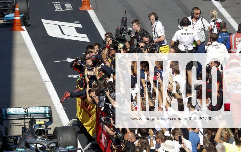 Motorsports: FIA Formula One World Championship, WM, Weltmeisterschaft 2019, Grand Prix of Austria, 33 Max Verstappen (NLD, Aston Martin Red Bull Racing), Spielberg Austria