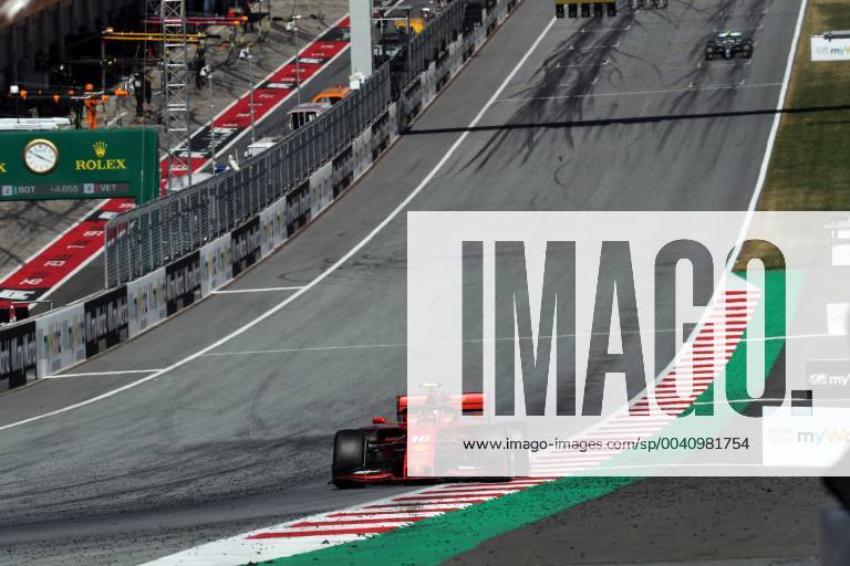 Photo4 LaPresse 30 06 2019 Spielberg, Austria Grand Prix Formula One Austria 2019 In the pic: Charles Leclerc (MON) Scuderia Ferrari SF90, Valtteri Bottas (FIN) Mercedes AMG F1 W10