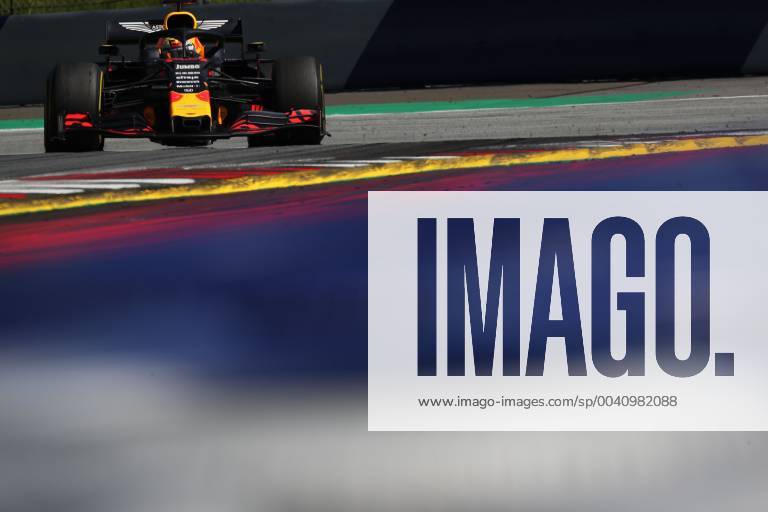 Motorsports: FIA Formula One World Championship, WM, Weltmeisterschaft 2019, Grand Prix of Austria, 33 Max Verstappen (NLD, Aston Martin Red Bull Racing), Spielberg Austria